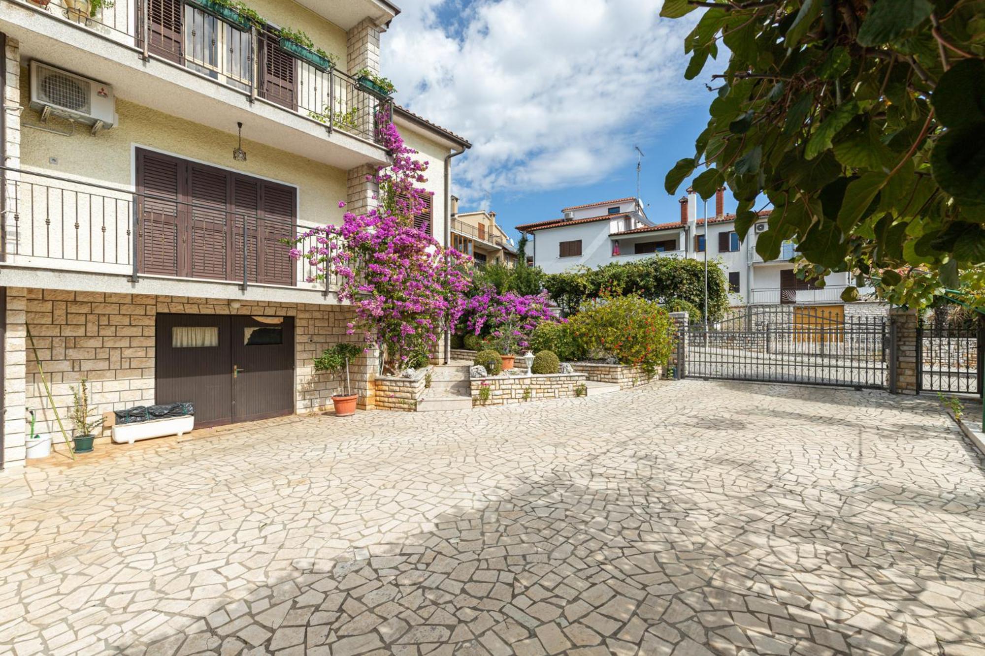 Mima Poreč Exterior foto