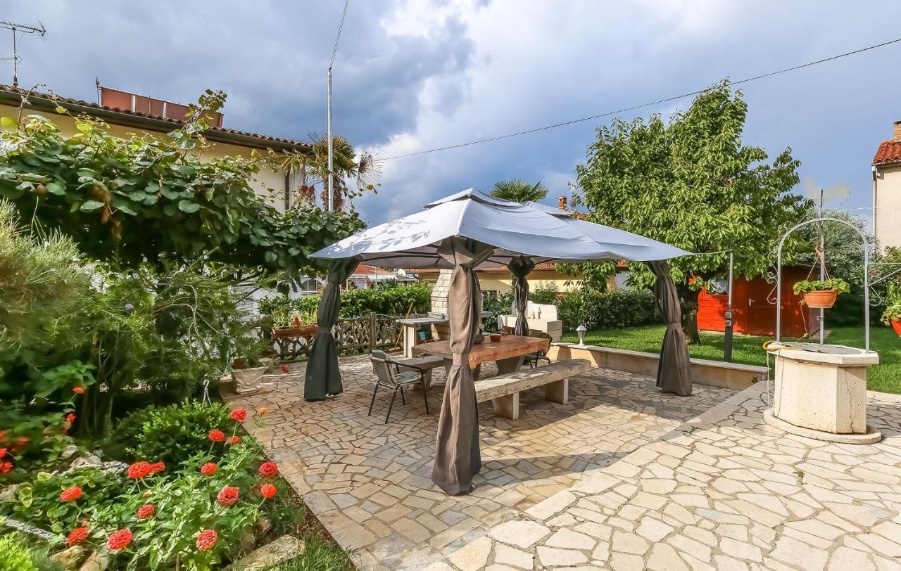 Mima Poreč Exterior foto